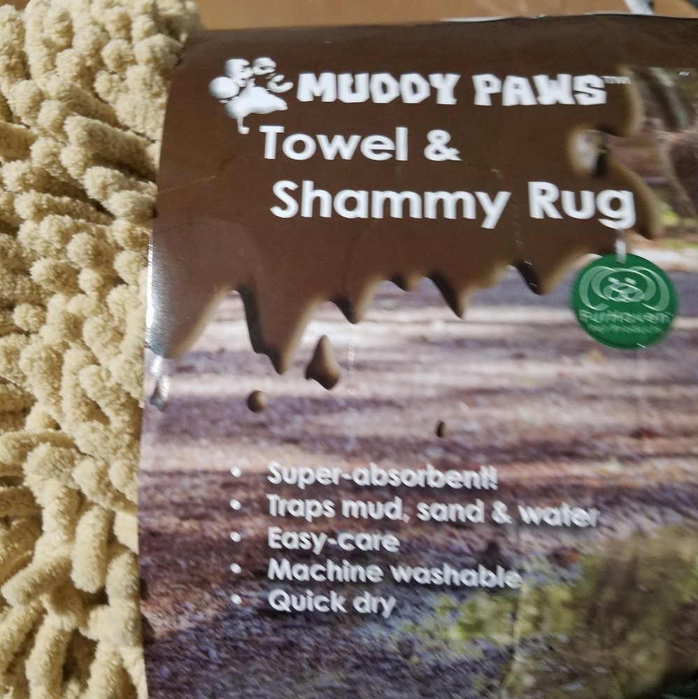 Absorbent pet shammy rug and towel.
